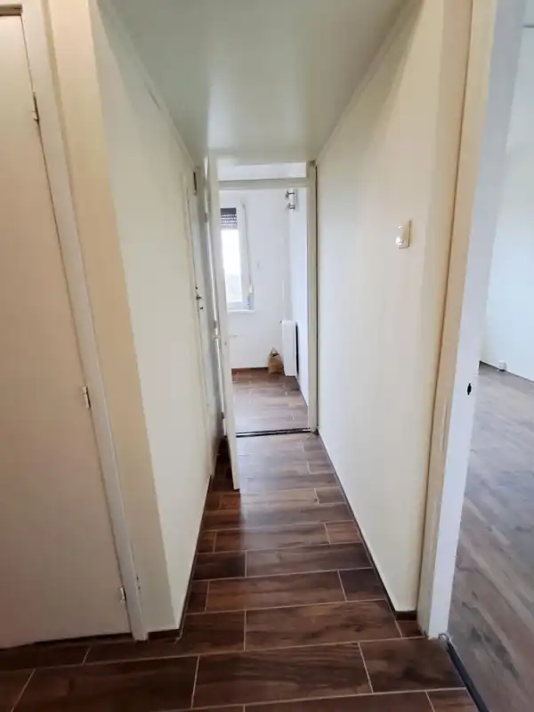 Kiadó panellakás, Tatabánya 2 szoba 51 m² 160 E Ft/hó