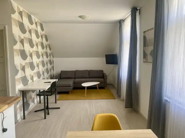 Kiadó téglalakás, Komárom 2 szoba 40 m² 160 E Ft/hó