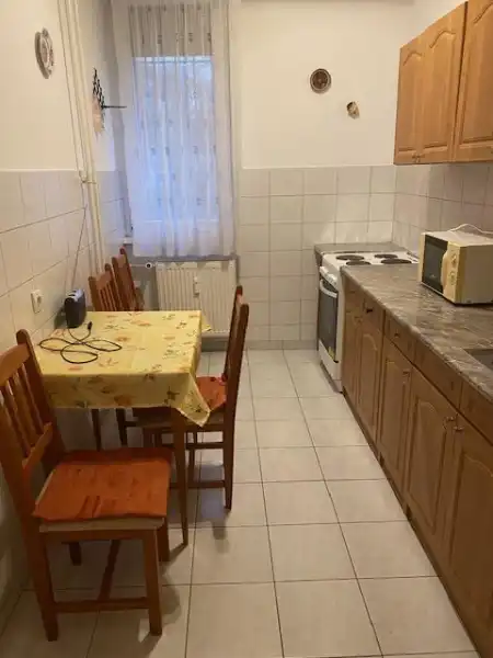 Kiadó téglalakás, Oroszlány 2 szoba 56 m² 150 E Ft/hó