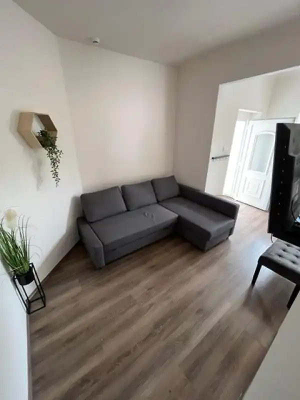 Kiadó téglalakás, Tata 1 szoba 55 m² 220 E Ft/hó