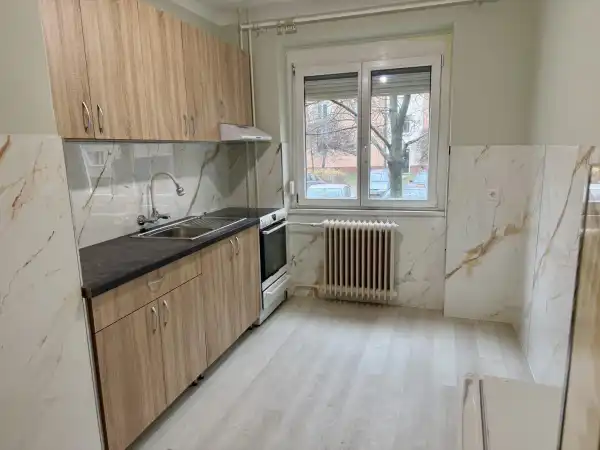 Kiadó téglalakás, Tatabánya 2 szoba 52 m² 160 E Ft/hó