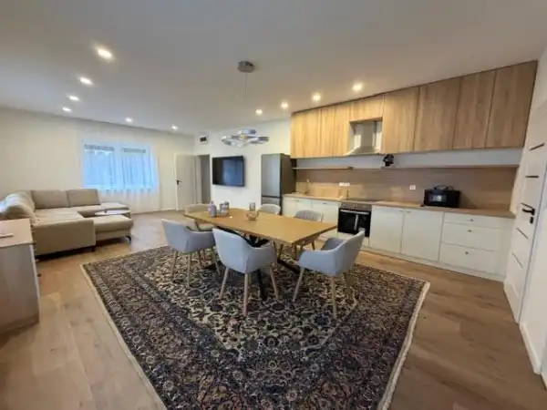 Kiadó új építésű téglalakás, Tata 2 szoba 80 m² 350 E Ft/hó