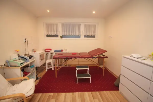 Kiadó üzlet, Tatabánya 20 m² 60 E Ft/hó