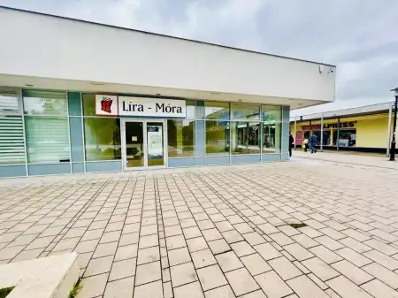 Kiadó üzlet, Tatabánya 88 m² 430 E Ft/hó